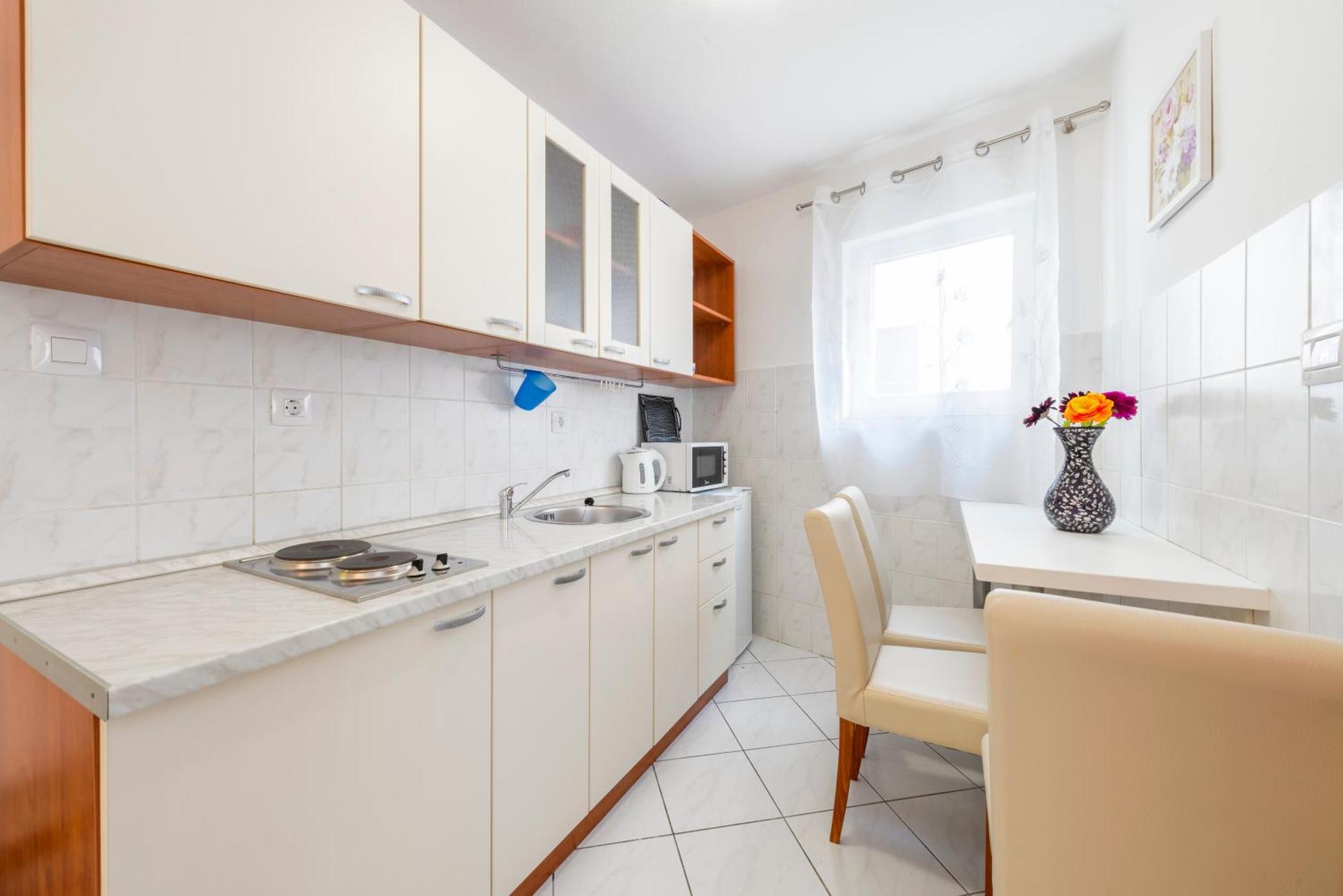 Apartments Roma 巴什卡沃达 外观 照片