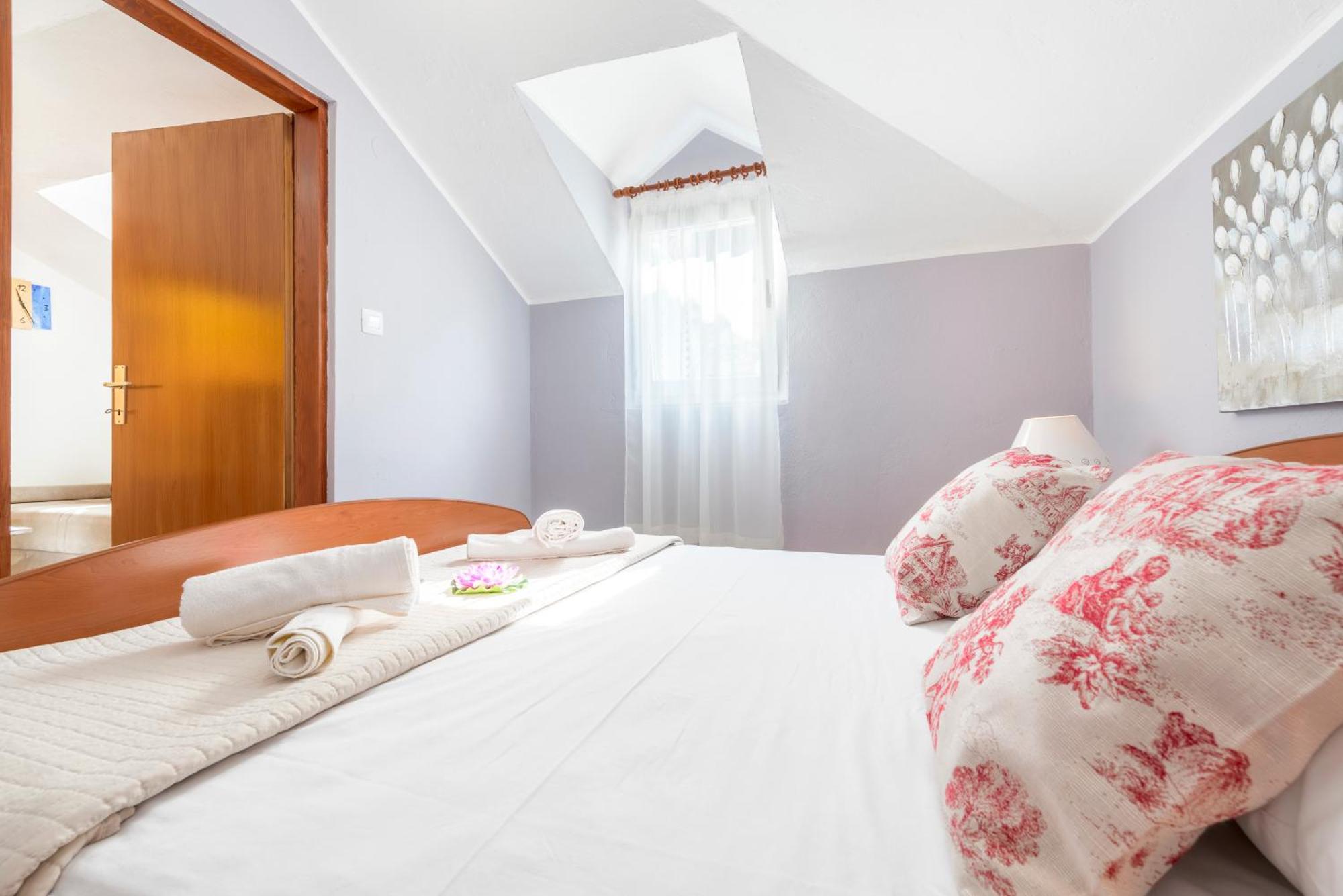 Apartments Roma 巴什卡沃达 外观 照片