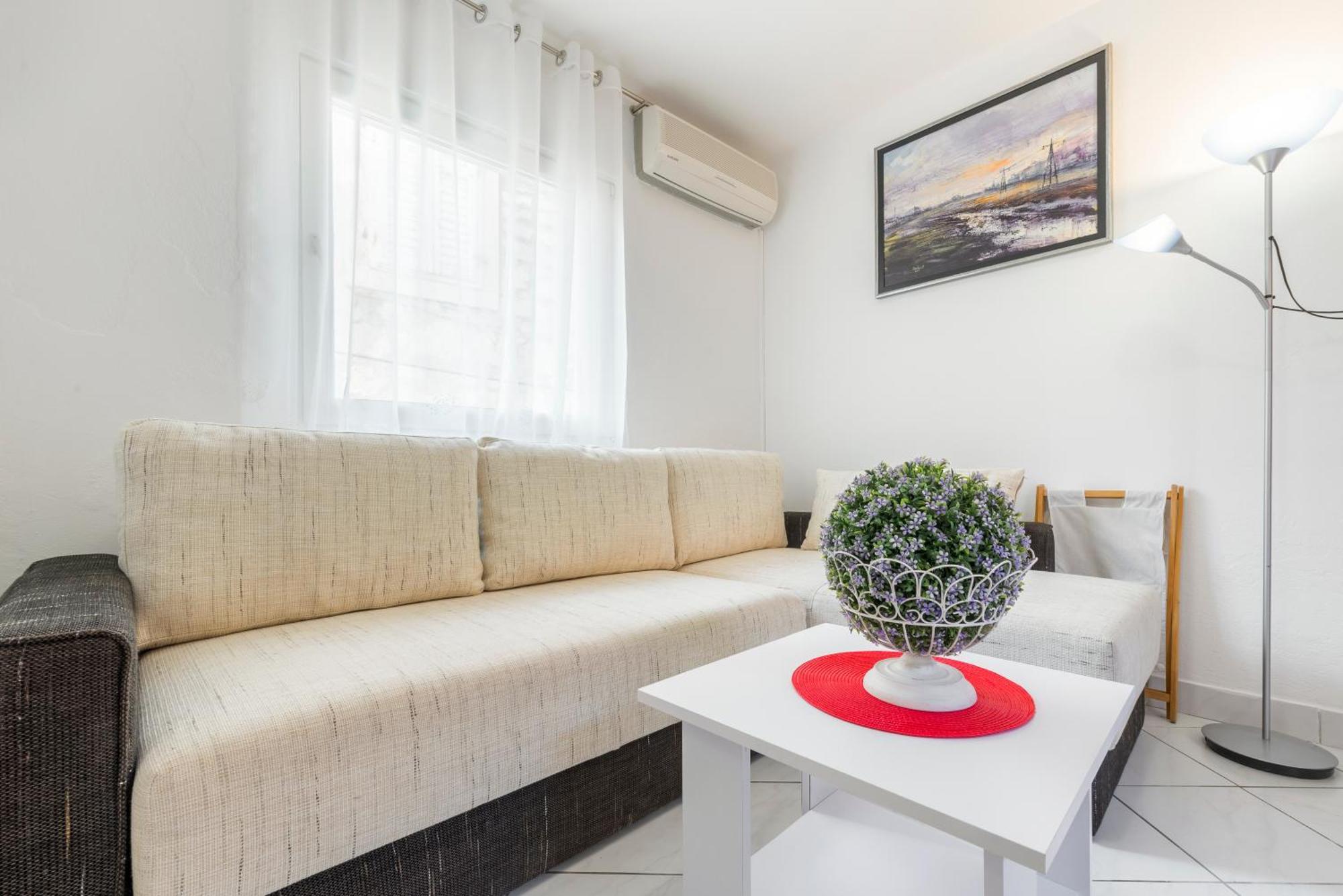 Apartments Roma 巴什卡沃达 外观 照片